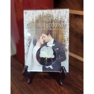 Limited Edition The Twilight Saga:  Breaking Dawn - Part 1 Wedding Photo with Mo